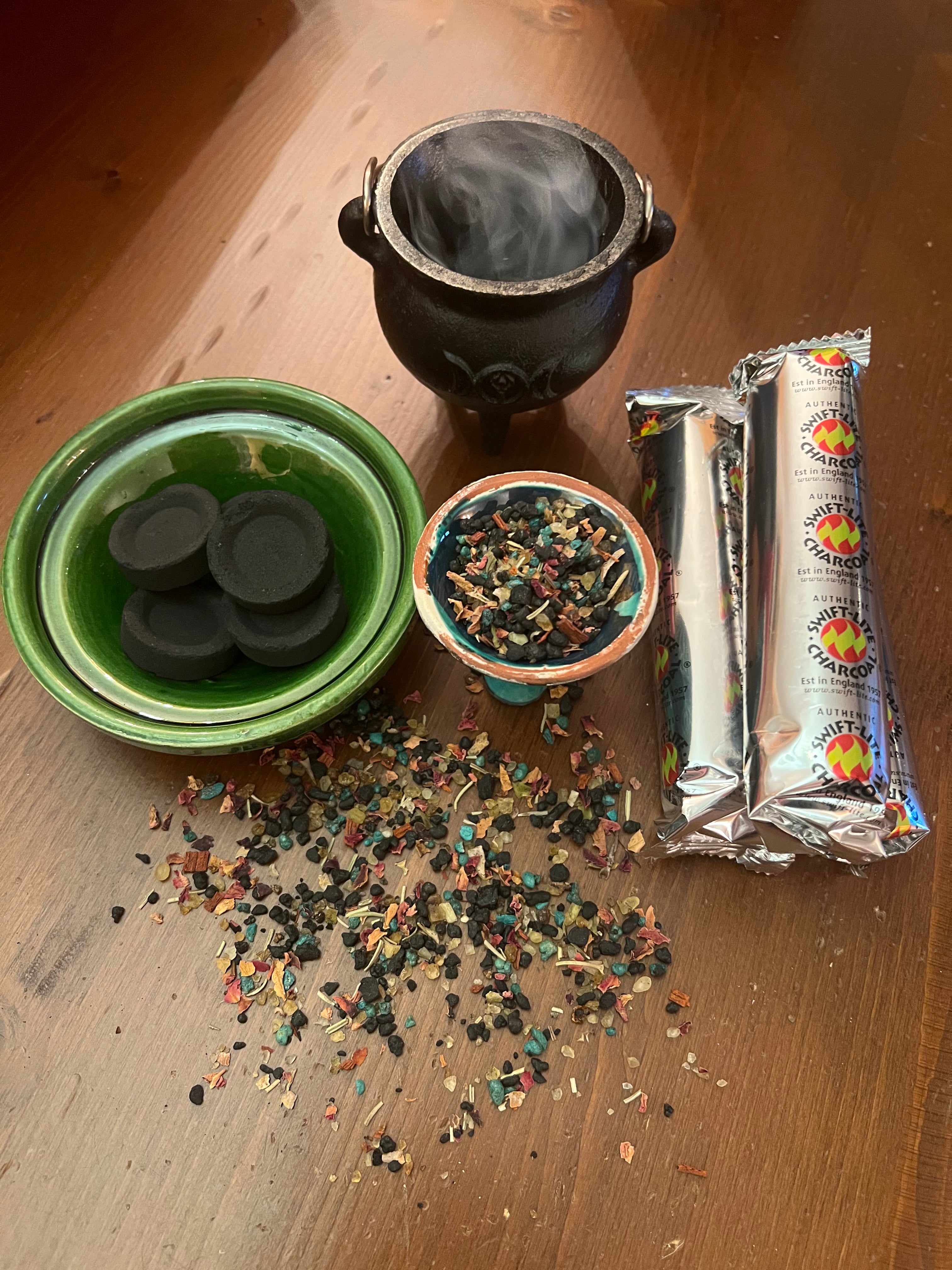 INCIENSO EN GRANO-SEMANA SANTA DE SEVILLA Y TRES REYES.